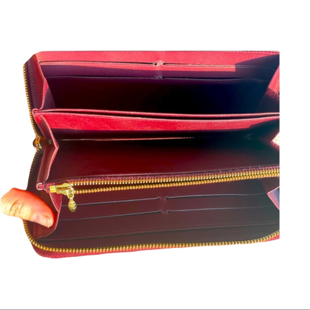 Authentic Louis Vuitton Zippy Wallet Vernis - Picture 5 of 16